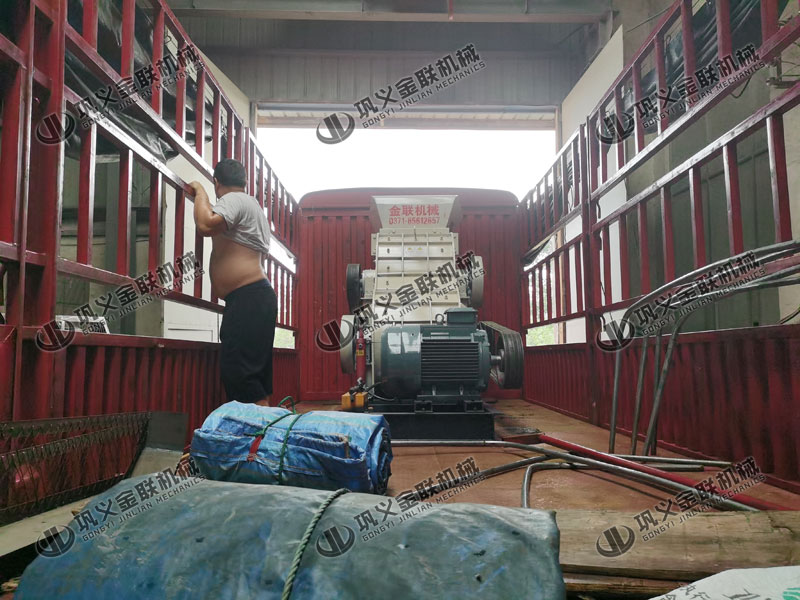 河南哪個廠家煤炭粉碎機(jī)品質(zhì)好，報價是多少？