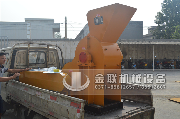 哪個廠家小型原煤粉碎機(jī)價格低，多少錢一臺？