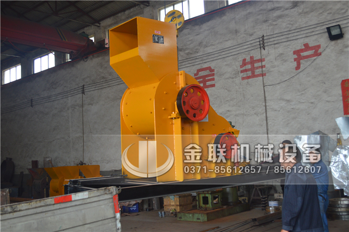 粉碎煤矸石用哪種粉碎機(jī)設(shè)備好，購(gòu)買(mǎi)一臺(tái)需要多少錢(qián)？