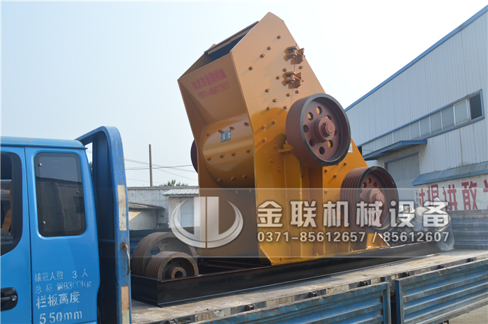 中型煤炭破碎機的價格是多少，是怎么來破碎煤炭的？