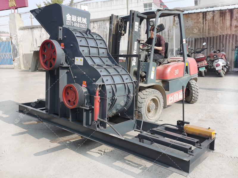 SCF1100X1000大型雙級(jí)粉碎機(jī)發(fā)貨圖片_發(fā)往甘肅平陽_破碎煤矸石
